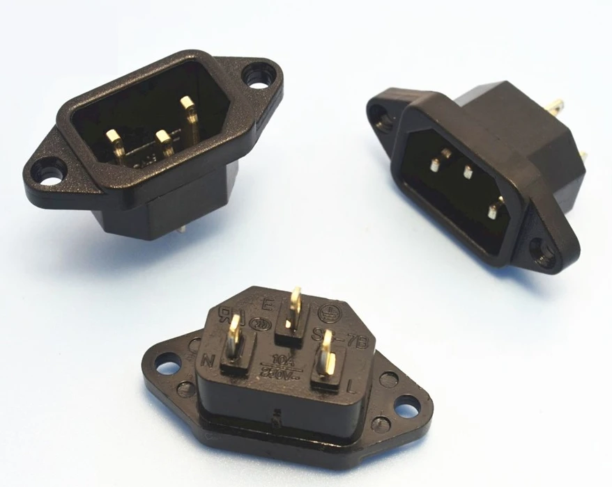 

SS-7B 10A/250V 3pin AC power socket