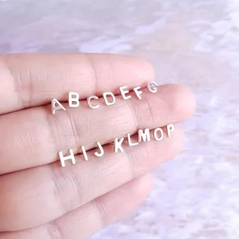 

1pair Silver Color 26 Alphabet Initial Letter Earrings Letter A-Z Shinny Stud Earrings for Women Girl Drop shipping New