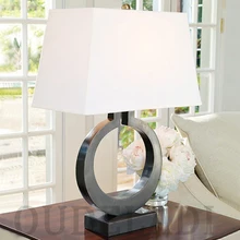 Американская современная роскошная вилла, Золотая настольная лампа для украшения стола, скандинавский Ретро прикроватный светодиодный светильник для чтения