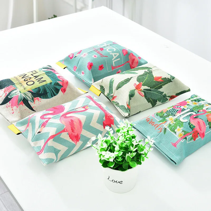 

DIY Party Decoration Flamingo Contton Linen Tissue Box Plush Home Car Napkin Paper Container Cute Paper Towel Napkin Case Pouch
