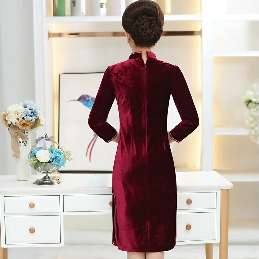 WAEOLSA винтажное женское плиссированное платье Красный Фиолетовый цветок Cheongsam осеннее женское платье с рукавом три четверти с разрезом по бокам бархатное платье
