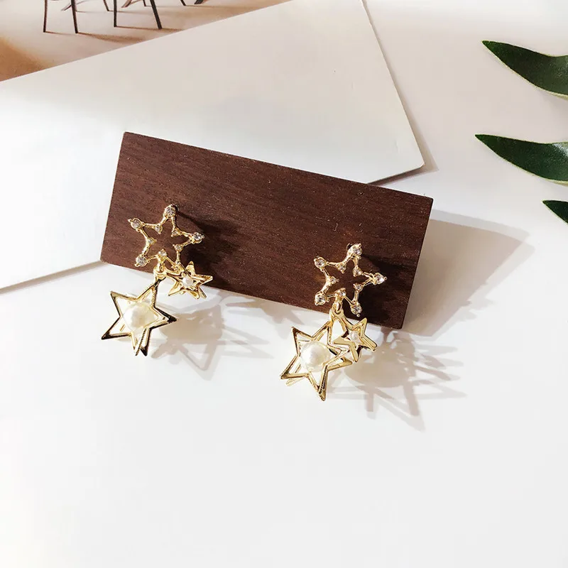 

Dominated 2019 New Crystal Pearl Women Earrings Personality fashion stars metal Drop earrings