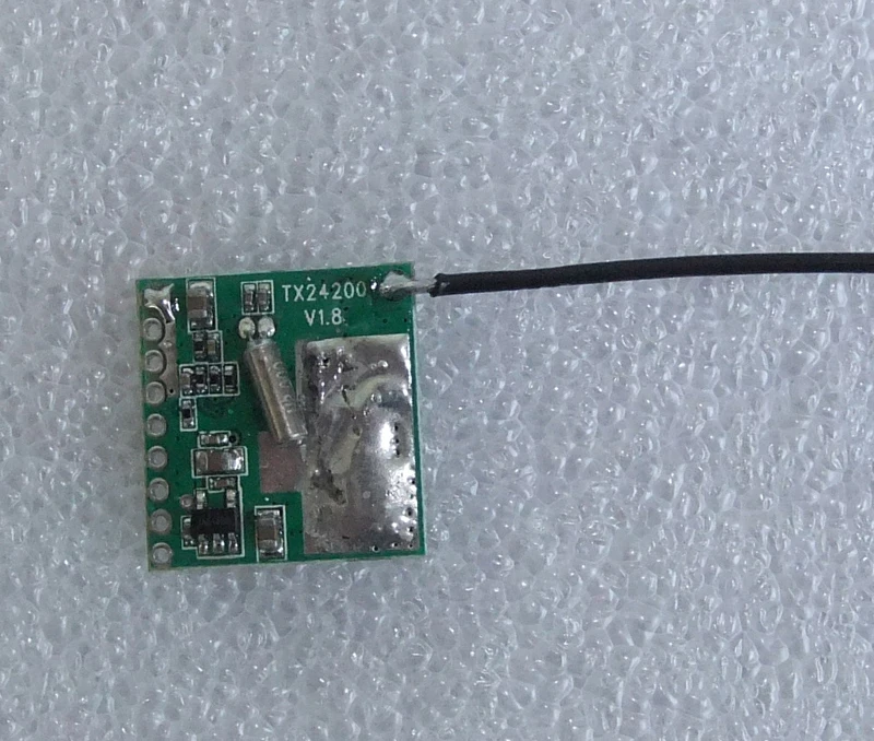 

1PCS TX24200 200MW Mini Transmitter Wireless Video and Audio Launcher 2.4GHz 300-400M Distance Parts for RC FPV Drone