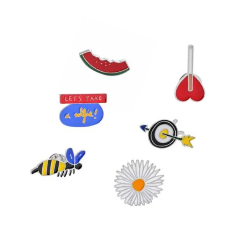 

WKOUD Cartoon enamel Brooch Pins Shirt Collar Badge Bee Sunflower Love Heart Smoke Arrow Watermelon Brooches Jewelry