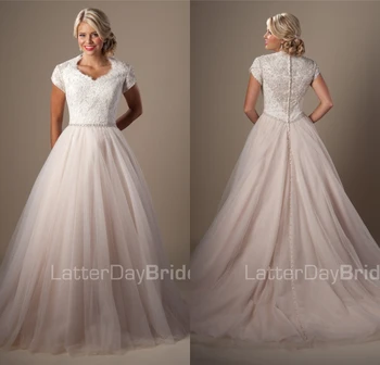 

Champagne Lace Tulle Ball Gown Modest Wedding Dresses 2019 Sleeves Beaded Vintage Church Bridal Gowns High Neck Bride's Dress