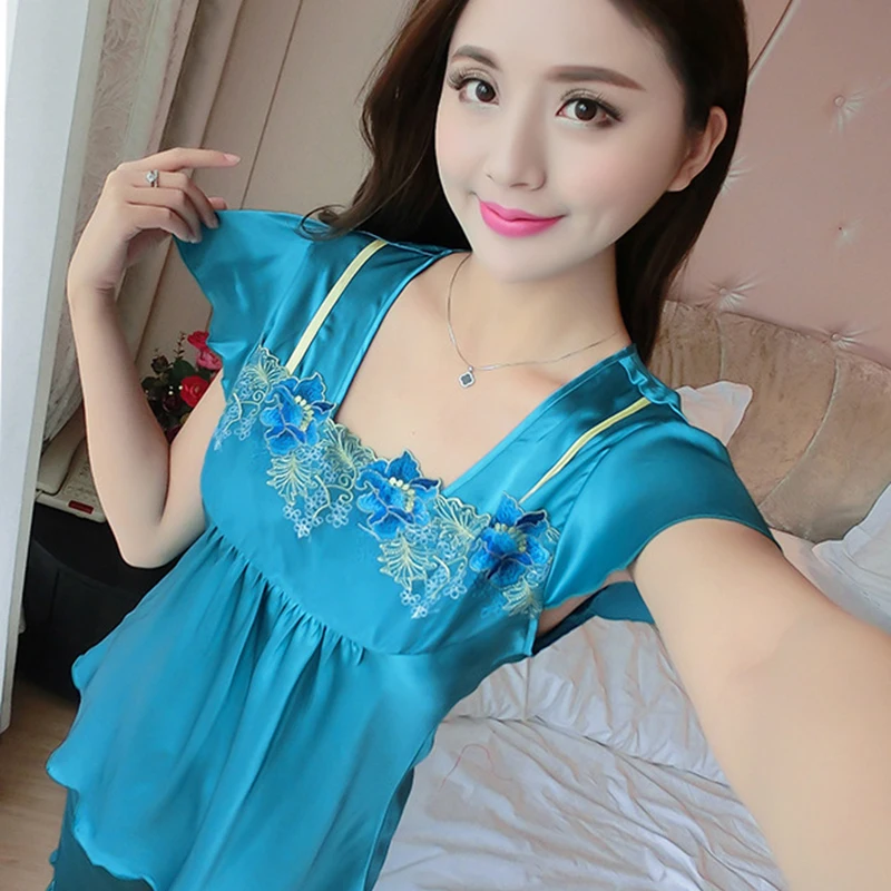 short sleeve Satin Pajamas Sets Embroidery Imitated Silk Pajama Women