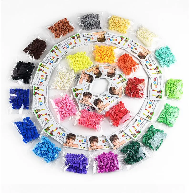 

200 Pcs Building Bricks DIY Creative Brick/Desk Kids Toy Educational Building Blocks Bulk Compatible With 3D Cartoon Block