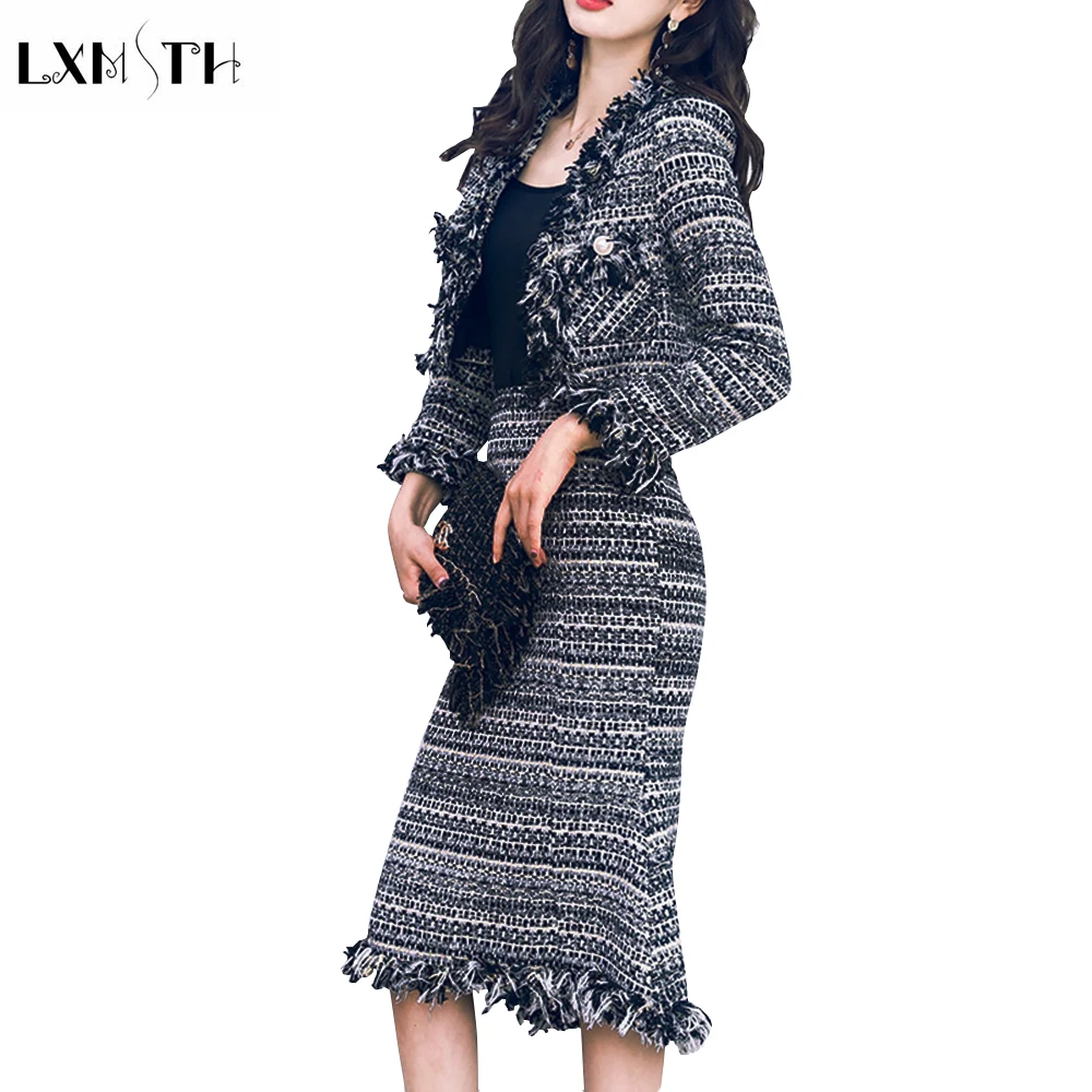

LXMSTH Elegant Runway Tweed Set Autumn Winter Plaid Set Women 2 Pcs Short Sexy V Neck Pearls Coat + Tassel Two Piece Skirt Suits