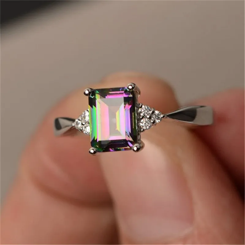 

Fashion Mens Women Colorful Stone Geometric Square Zircon Ring Creative Personality Inlaid Rainbow Crystals Zircon Ring anillos