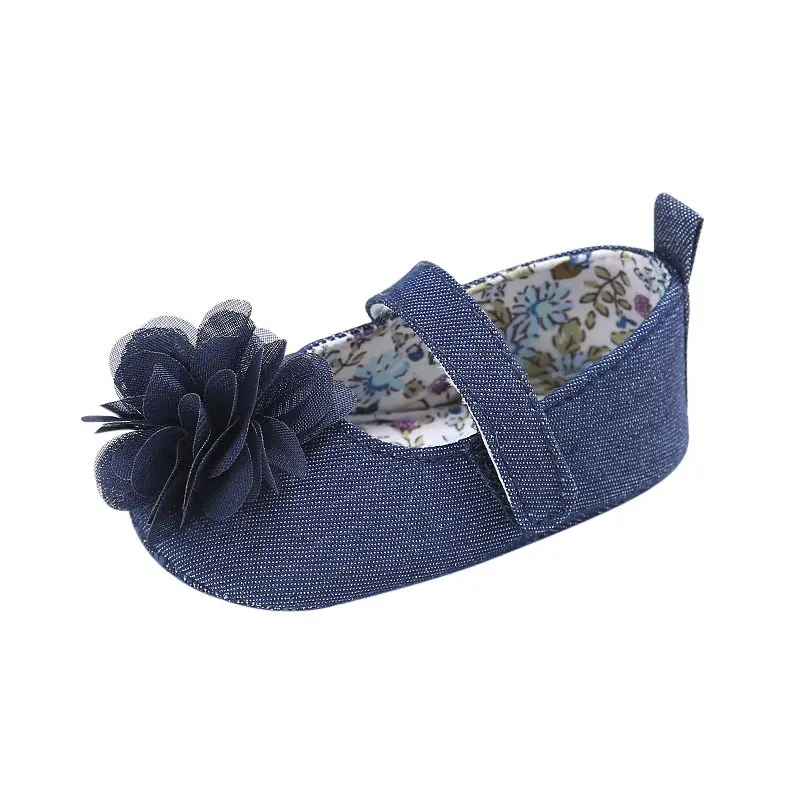 Цена маленьких девочек цена весну-осень обувь для, милая Праздничная обувь с цветочным принтом для девочек