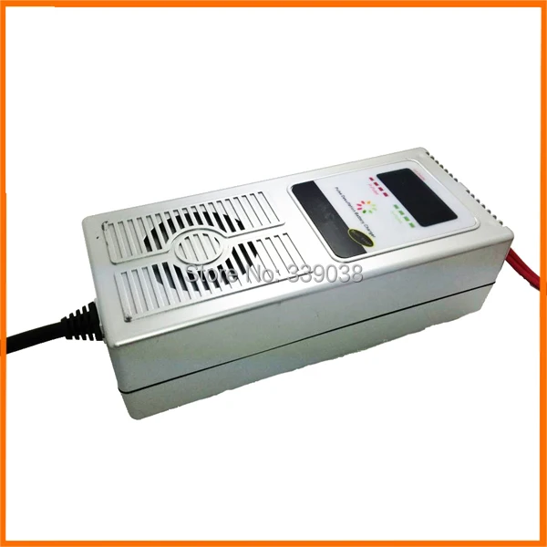 12V 1.5A Lead Acid Battery Charger Reverse Pulse Charging Desulfator