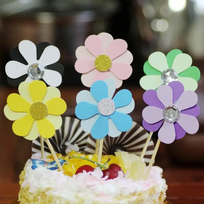 60pcs Sunflower Candy Cupcake Cake Toppers For Wedding Party