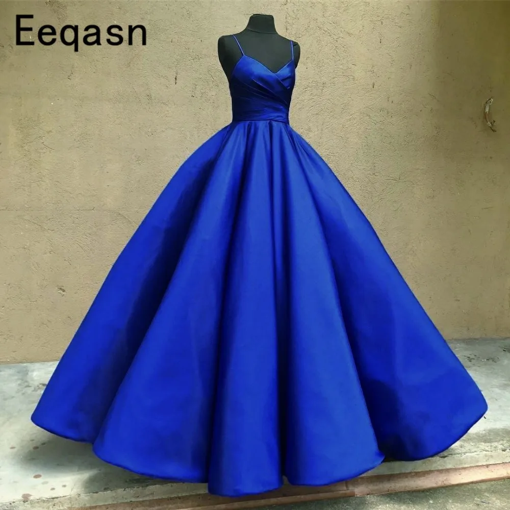 

Elegant Royal Blue Long Prom Dresses 2018 Spaghetti Strap Pleated Backless Satin Floor Length African Party Gown Formal Dress