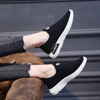 

Unisex Women Summer Sneakers Fashion Sock Shoes Female Vulcanized Shoes Casual Slip On Flats Ladies Trainers Tenis Feminino 2019