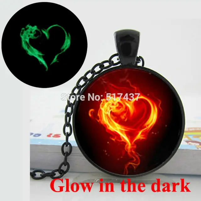 Download 410 Koleksi Gambar Hati Bersinar Paling Baru Gratis