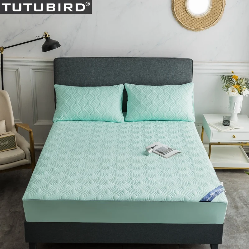 

Sky blue Embossing Quilt Mattress Pad Cover For Folding Mattress adjustable elastic Protector 100% cotton Bed pad Protection