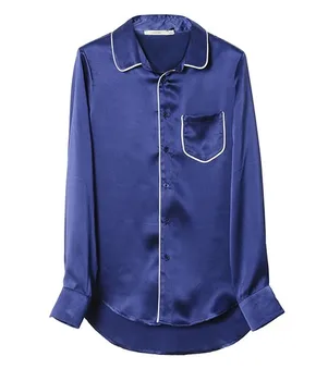 

Women's pyjamas and American silk long-sleeved shirts roll on the back of a loose silk