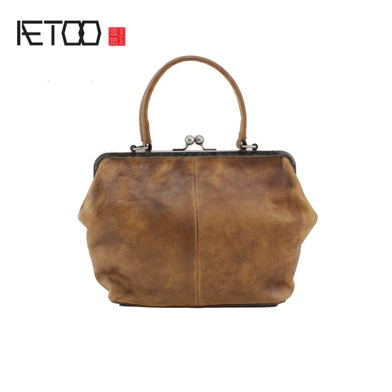 

BJYL Retirement of the mouth of gold doctors wrapped in the first layer of leather leather handbags imported leather tannets sh