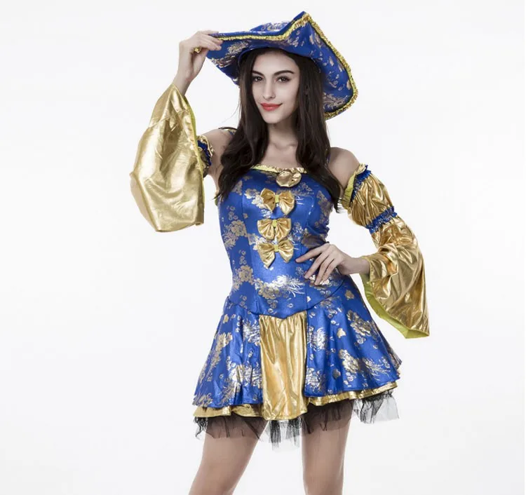 wsj124-4-pirate-women_01