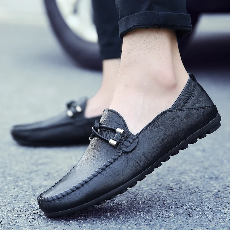 

Brand 2019 Fashion Summer Style Soft Moccasins Men Loafers High Quality Genuine Leather Shoes Men Flats Gommino Driving Shoes