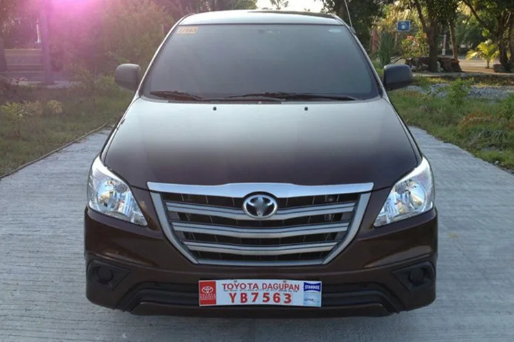Автомобильный светодиодный DRL для Toyota Innova 2013- Белый DRL противотуманная фара дневные ходовые огни с желтым сигналом поворота супер яркий