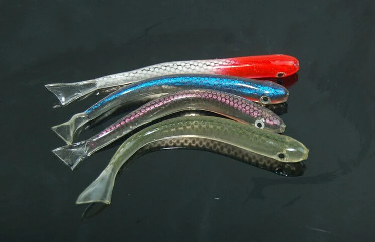

hot sale 9cm 4.7g fish lure crank hook lure isca artificial bait swim bait fishing tackle 20pcs/lot soft worm bait sea lure