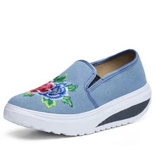 Для женщин амортизацию прогулочная обувь китайский Винтаж Стиль женская обувь открытый бег обувь женская спортивная обувь размеры 35–42 WS17