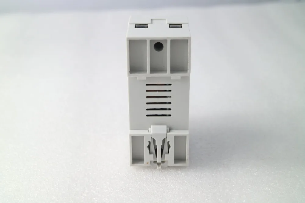 60A-220V-automatic-reconnect-over-voltage-and-under-voltage-protection-protective-device-relay-with-Voltmeter-voltage