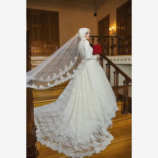 French Lace Long Sleeve Muslim Wedding Dress Gelinlik 2017 With font b Hijab b font Veil