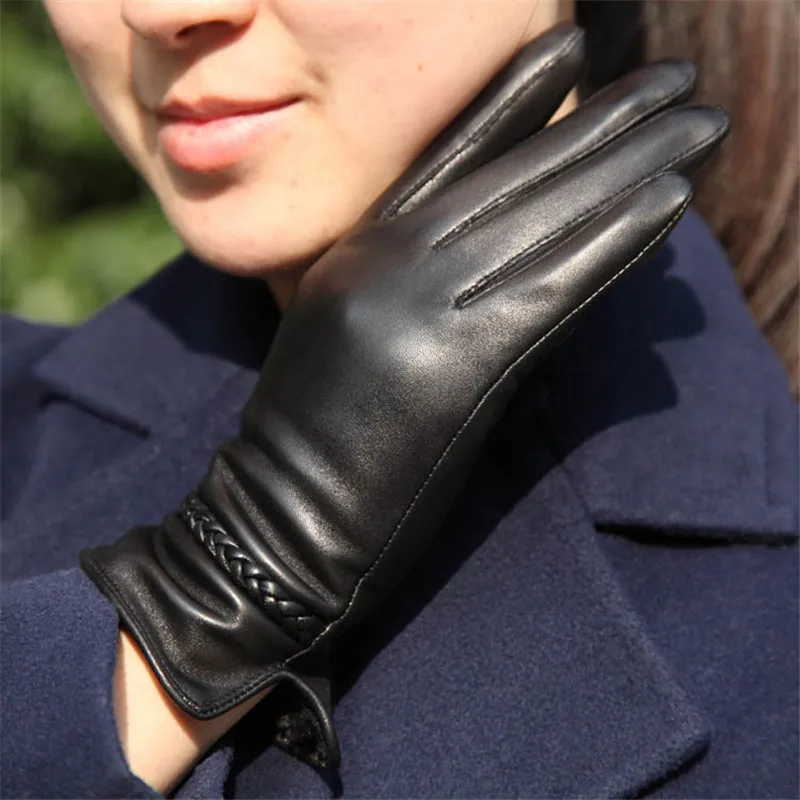 Genuine Leather Gloves Female New Style Winter Warm Plus Velvet Thicken Lambskin Driving Woman Gloves DQ234L