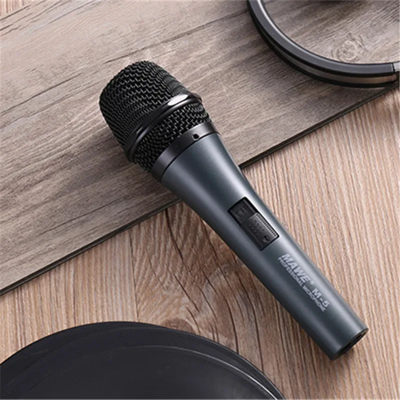 

Singing microphones professional stage performance cable microphones outdoor sound guitar playing Sound quality is clear stable