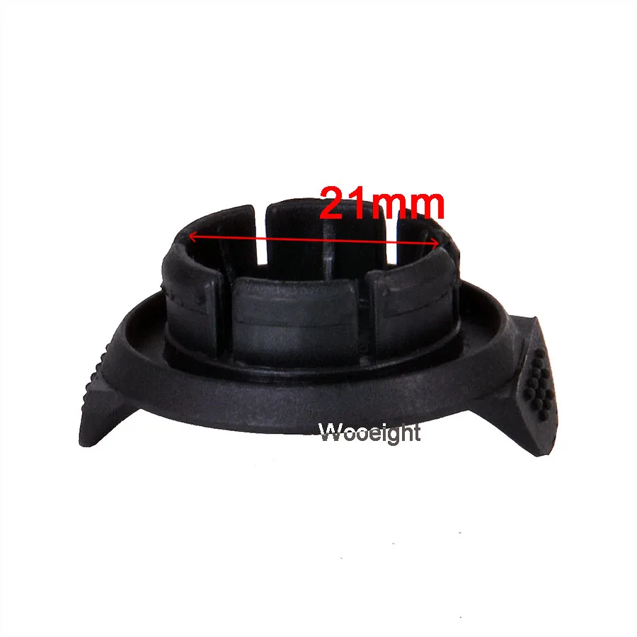 1073223 New Black Plastic Car 12V Diameter 21mm Socket Cigarette Lighter Outlet Cover  Fit For Ford Focus Fiesta Mondeo (5)