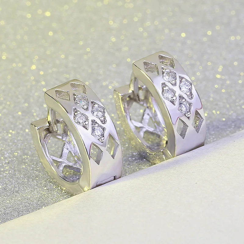 4408267914_1855493802