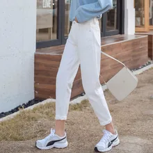 Хлопковые белые джинсы женские с высокой талией обтягивающие джинсы женские большие размеры джинсы для мам черные Весенние Новые расклешенные джинсы Корейская мода