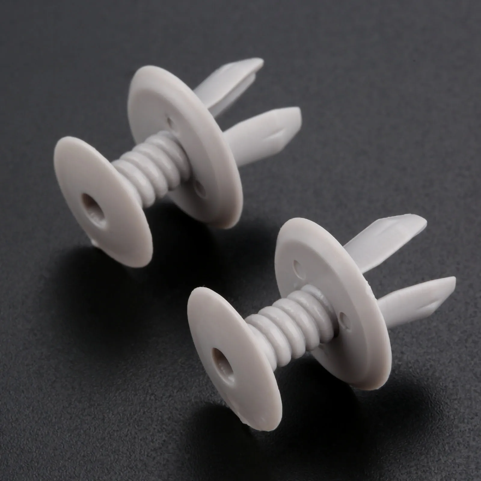 

Yetaha 100PCS Auto Fastener Clips Car Trunk Push Type Fixed Clamp Rivet for Volkswagen Vw Sagitar Magotan Golf CC Santana Tiguan