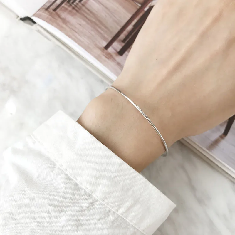 4383986875_2113301229