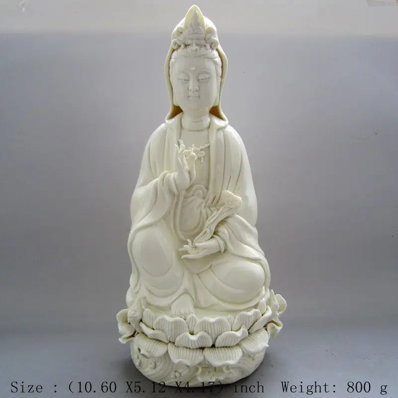 Dehua white porcelain guanyin mercy guanyin bodhisattva statue in China 