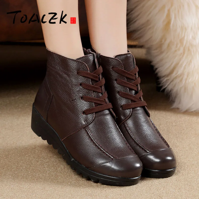 

Winter old and middle-aged mom shoes slope heel anti-slip add fluff warm shoes lace-up women's boots