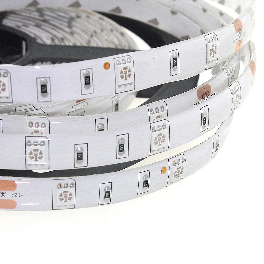 Tiras de Led dc12v 5050 rgb led luz Vida Média (hrs) : 50000hrs
