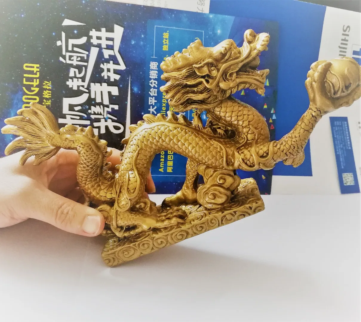 1PC Copper Dragon Figurine Holding a Ball Chinese Feng Shui Good Luck Amulet