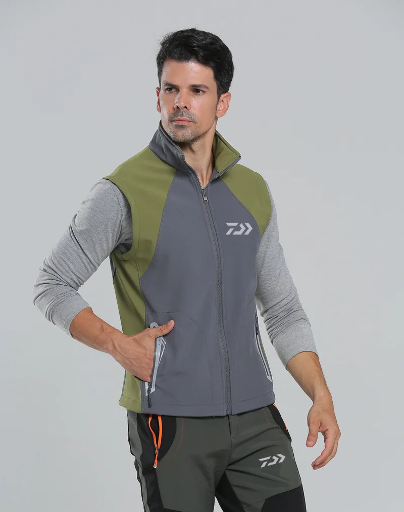 

2019 New Autumn Winter Thermal Fleece Jacket Outdoor Windproof Camping Hiking Hunting Overcoat Men Fishing Coat