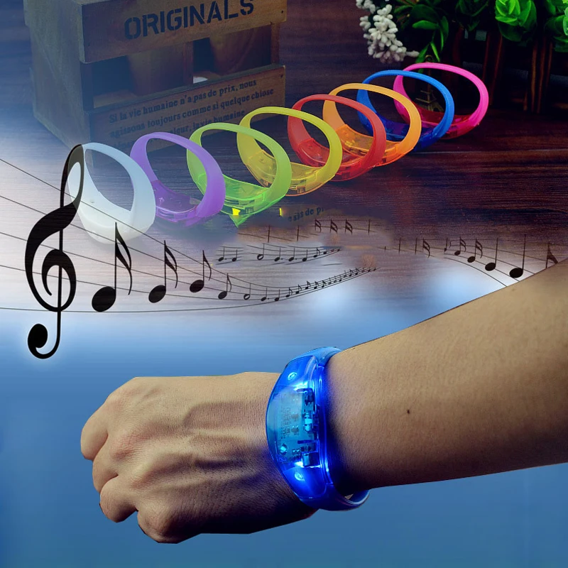 

Sound active LED Voice Control Flash Bracelet Vibration Bracelet Wrist Strap Fluorescent Flat Bracelet for Glow Party Supplies