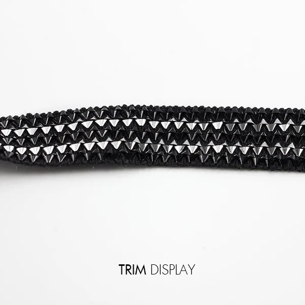 black trim 891 (2)