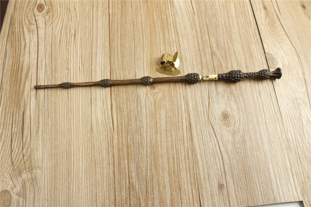 Ceny 2016 z żelaznym rdzeniem nowa jakość Deluxe COS harry Potter Albus Dumbledore magiczna różdżka magiczne różdżki z pudełko do pakowania