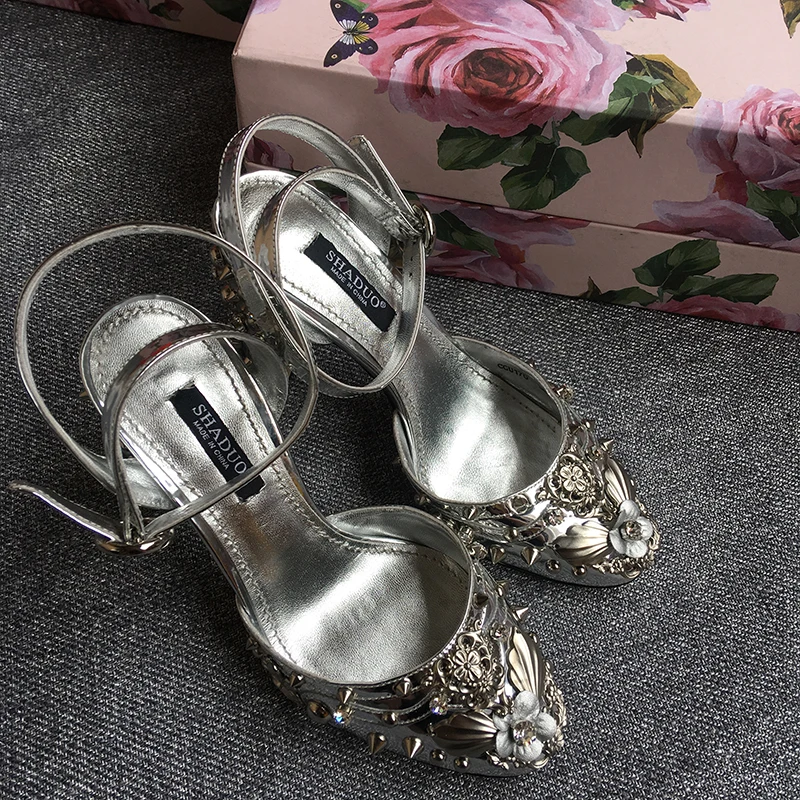 De En Verni Chaussures Incrusté Étoile argent Talon Haut Métal Avec Cuir Noce Rivet Swarovski Diamant Shaduo Seule Strass 2018 Or 6SwWaZ7Enq