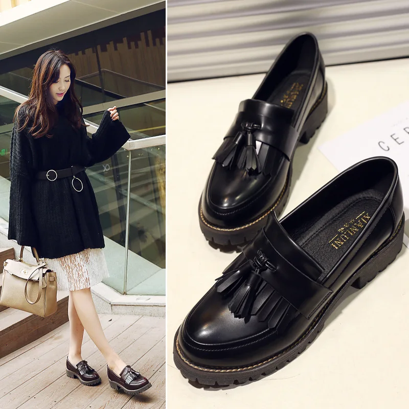 

Spring and Autumn England wind work small leather shoes retro shallow mouth large size single shoes flat shoes.