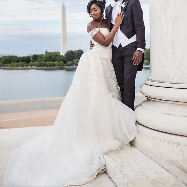 african-overskirts-wedding-dresses-off-the-shoulder-lace-appliques-mermaid-wedding-gowns-with-detachable-train-plus-size-bridal-dress (6)_