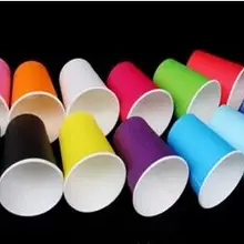 Индивидуальные одноразовые холодные напитки дешевые бумажные стаканчики