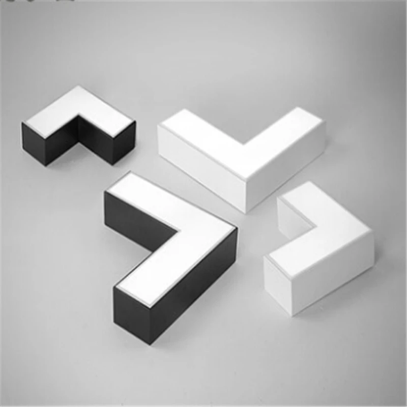 

Modern ceiling lamp creative office geometric lamps V-shaped arrow right angle stitching aisle led lamp ceiling lights ZA81530