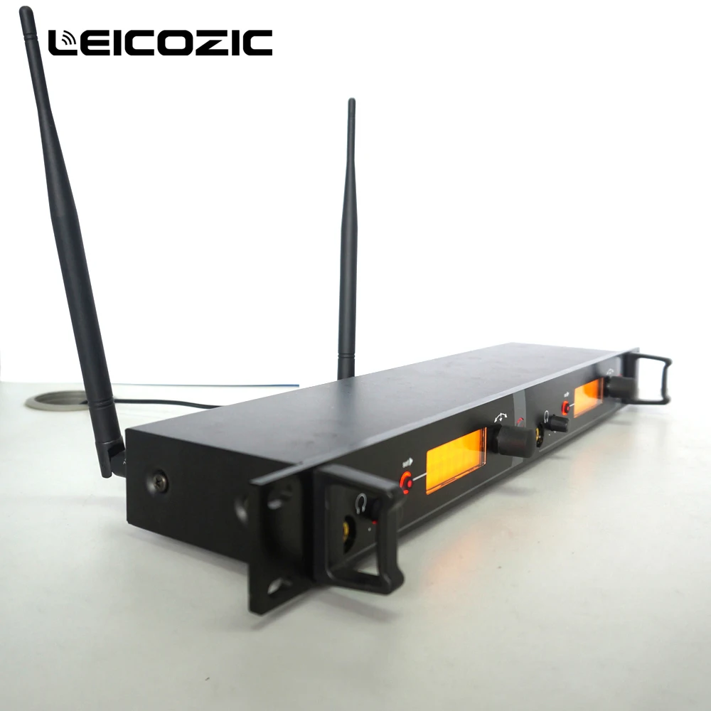Leicozic BK2050 Wireless in ear Monitor System ear